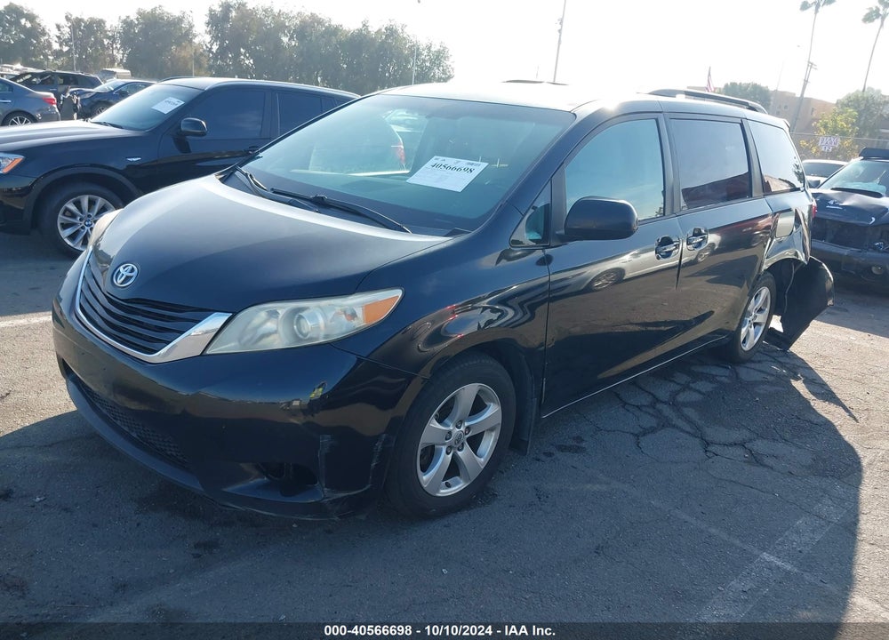 2016 TOYOTA SIENNA LE 8 PASSENGER VIN: 5TDKK3DC4GS755717