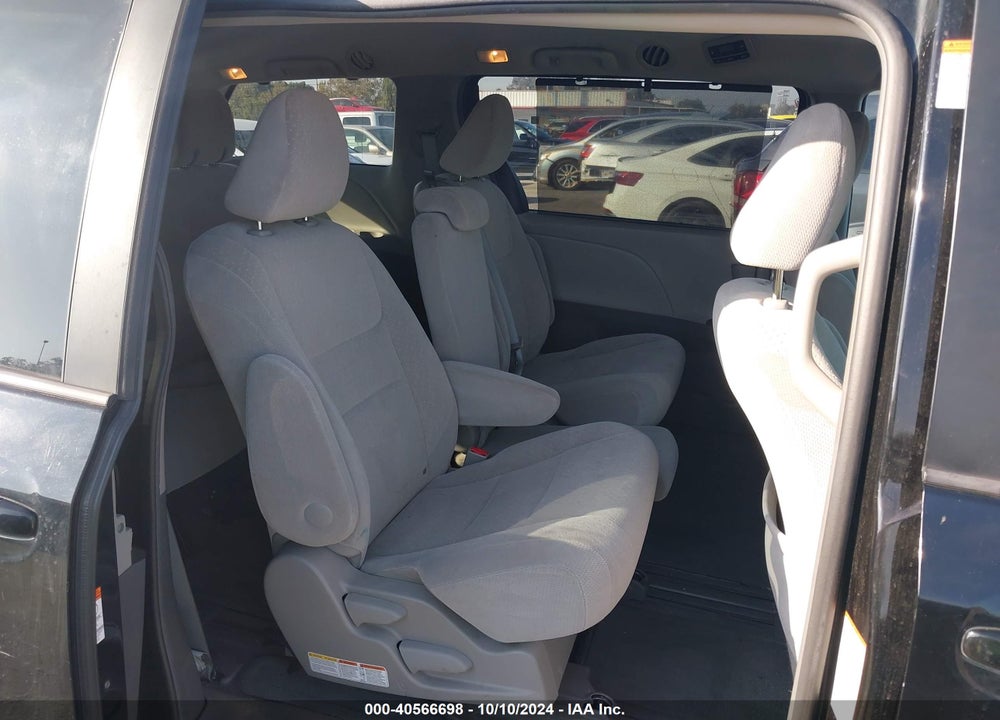 2016 TOYOTA SIENNA LE 8 PASSENGER VIN: 5TDKK3DC4GS755717