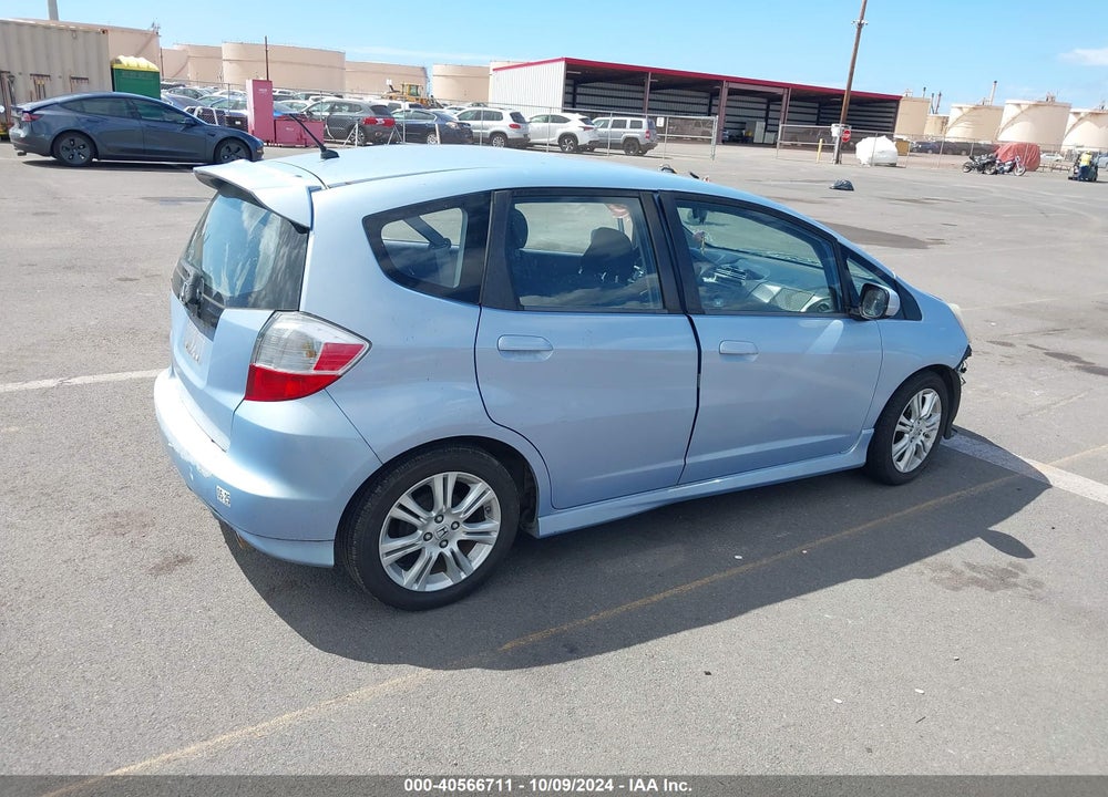2009 HONDA FIT SPORT VIN: JHMGE88439S031653