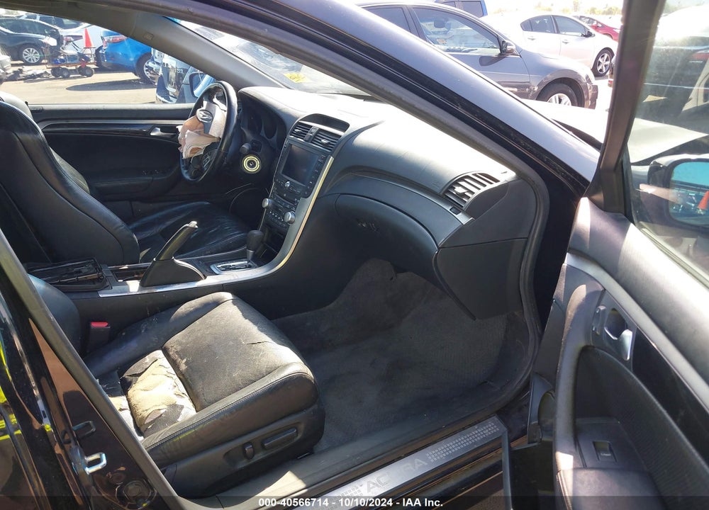 2005 ACURA TL VIN: 19UUA66235A042207