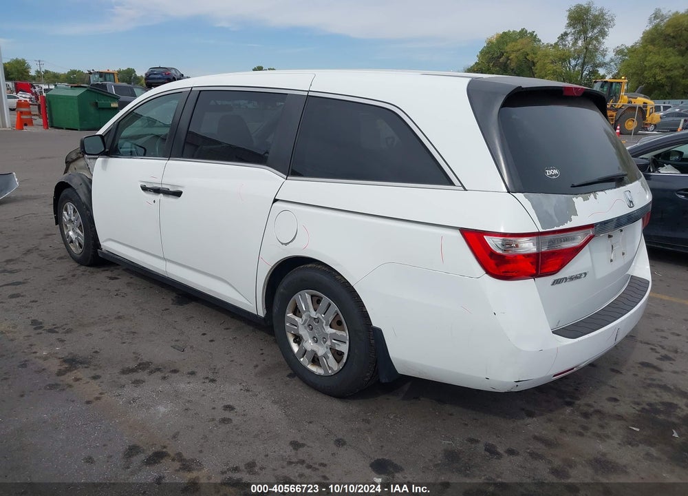 2013 HONDA ODYSSEY LX VIN: 5FNRL5H27DB082317