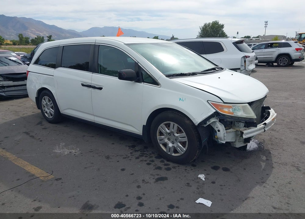 2013 HONDA ODYSSEY LX VIN: 5FNRL5H27DB082317