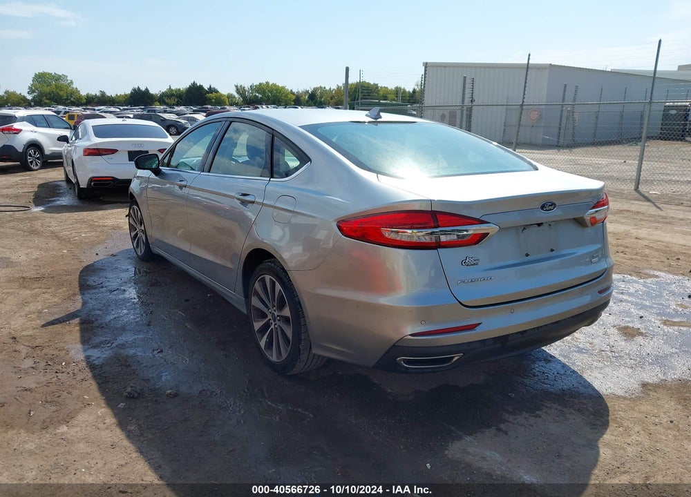 2020 FORD FUSION SE VIN: 3FA6P0T96LR191112
