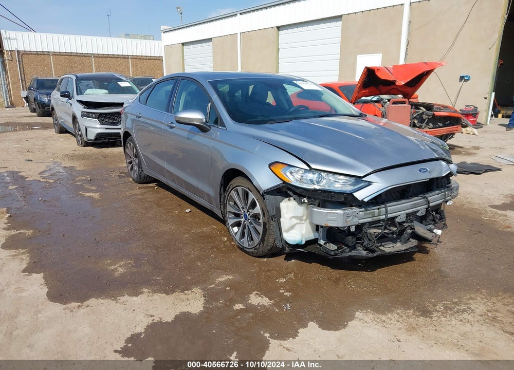 2020 FORD FUSION SE VIN: 3FA6P0T96LR191112