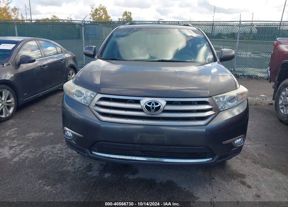 2013 TOYOTA HIGHLANDER BASE PLUS VIN: 5TDZA3EH6DS035889