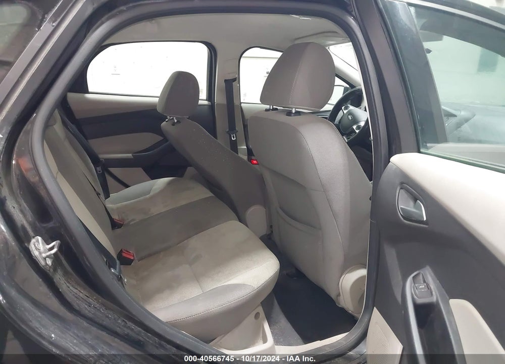 2013 FORD FOCUS SE VIN: 1FADP3K2XDL267850