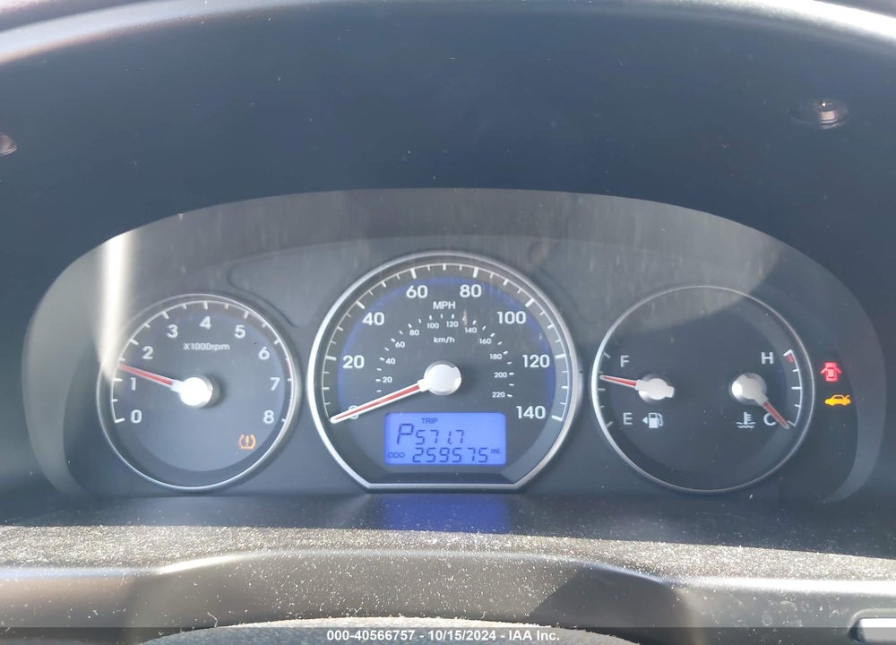 2011 HYUNDAI SANTA FE GLS VIN: 5XYZG3AB5BG017331
