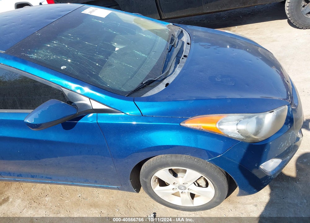 2013 HYUNDAI ELANTRA GLS VIN: KMHDH4AE0DU935850