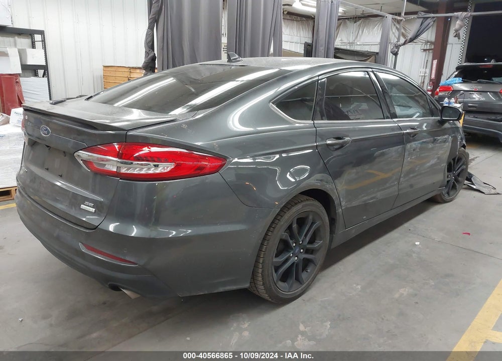 2019 FORD FUSION SE VIN: 3FA6P0HD0KR176665
