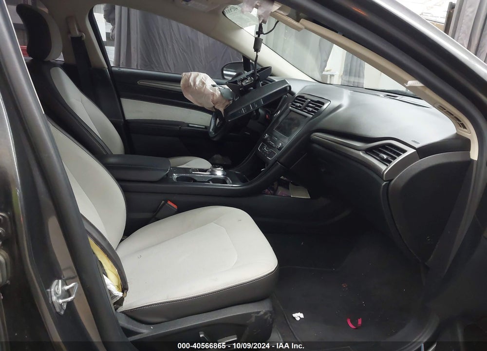 2019 FORD FUSION SE VIN: 3FA6P0HD0KR176665