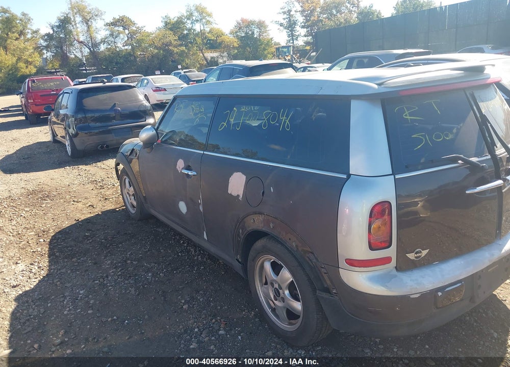 2009 MINI COOPER CLUBMAN VIN: WMWML33589TP97639