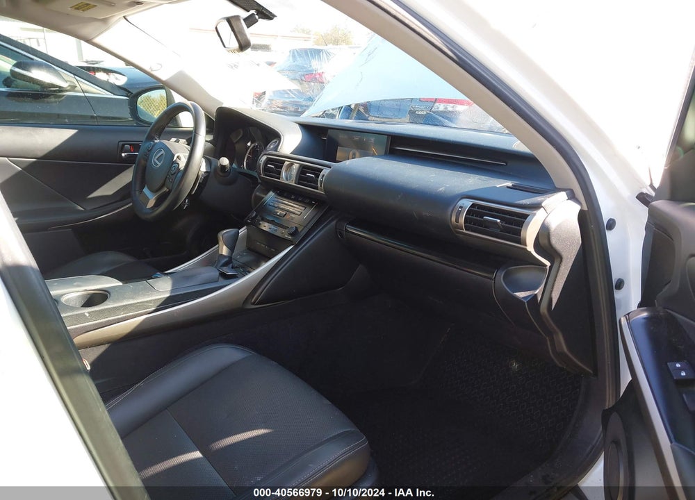 2014 LEXUS IS 350 VIN: JTHCE1D2XE5001570