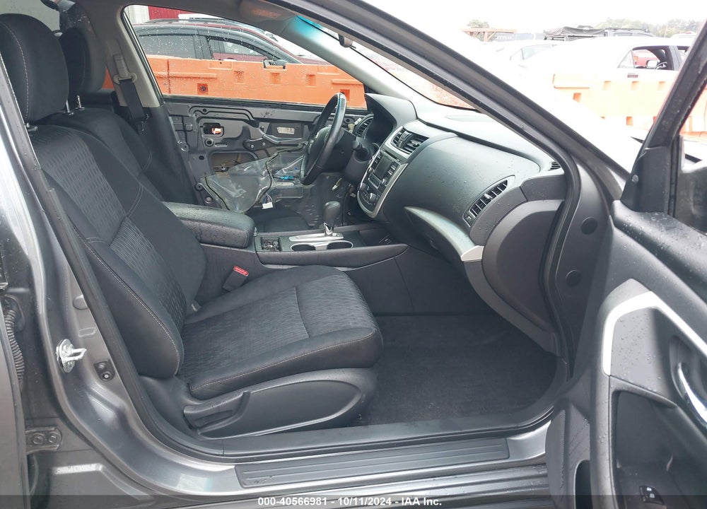 2017 NISSAN ALTIMA 2.5 SV VIN: 1N4AL3APXHC193654