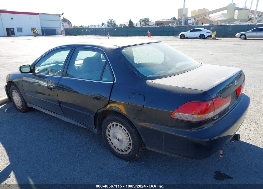 2002 HONDA ACCORD 2.3 LX VIN: 1HGCG66572A106037