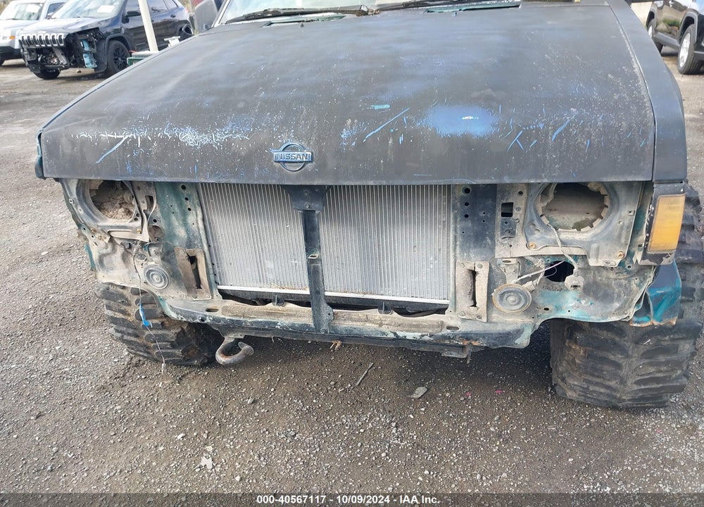 1995 NISSAN TRUCK XE VIN: 1N6SD11Y1SC475999