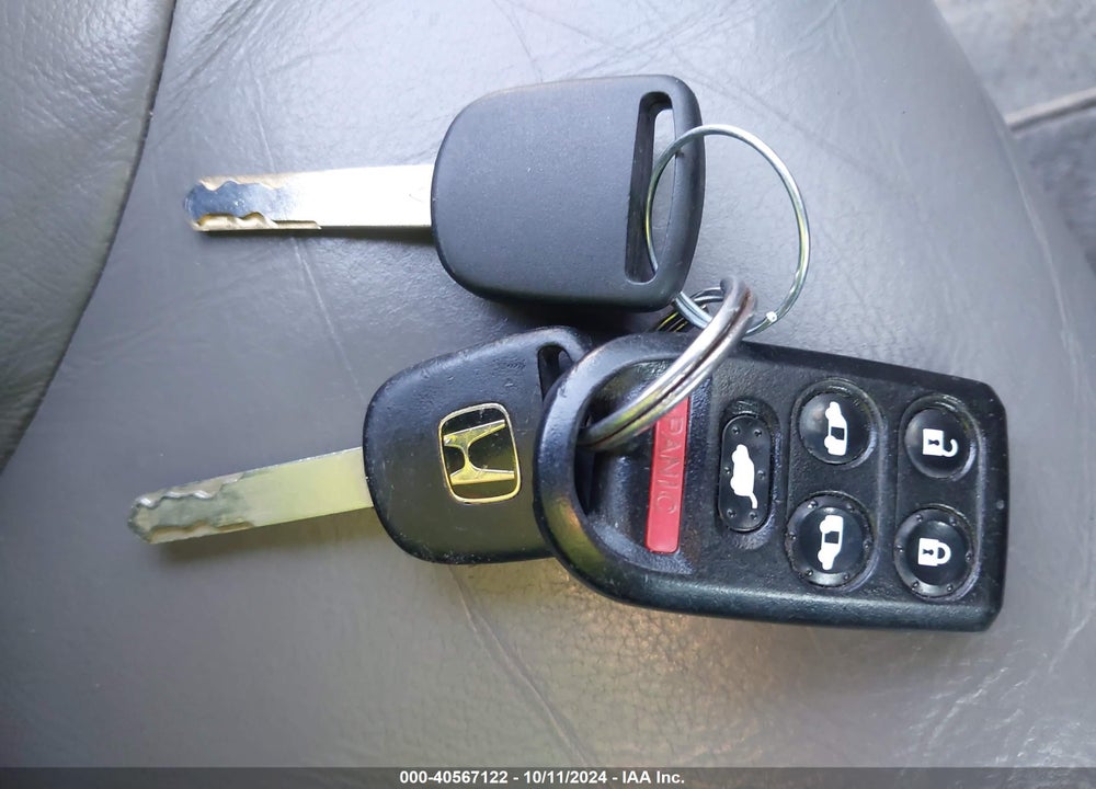 2010 HONDA ODYSSEY EX-L VIN: 5FNRL3H76AB110717