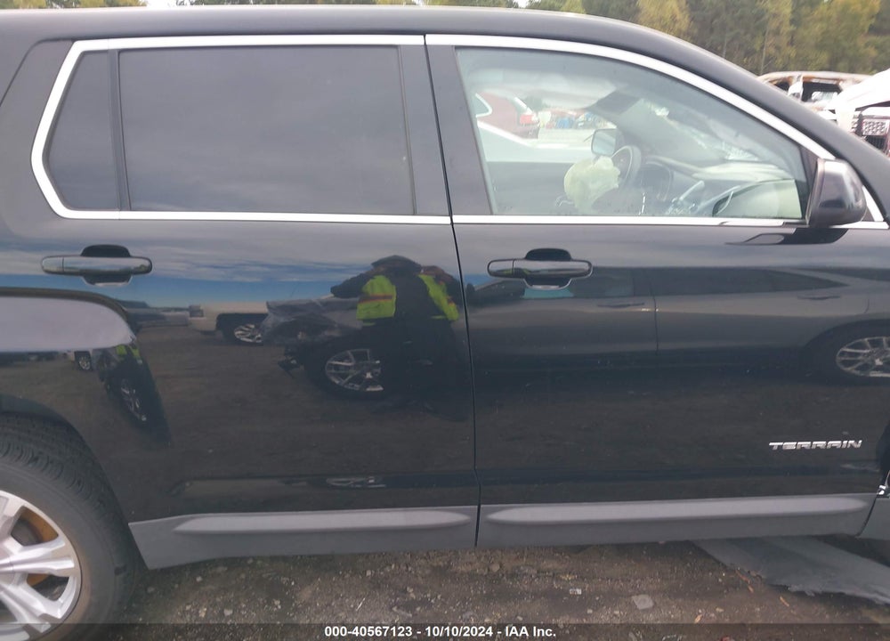 2017 GMC TERRAIN SLE-1 VIN: 2GKFLSEK6H6157885