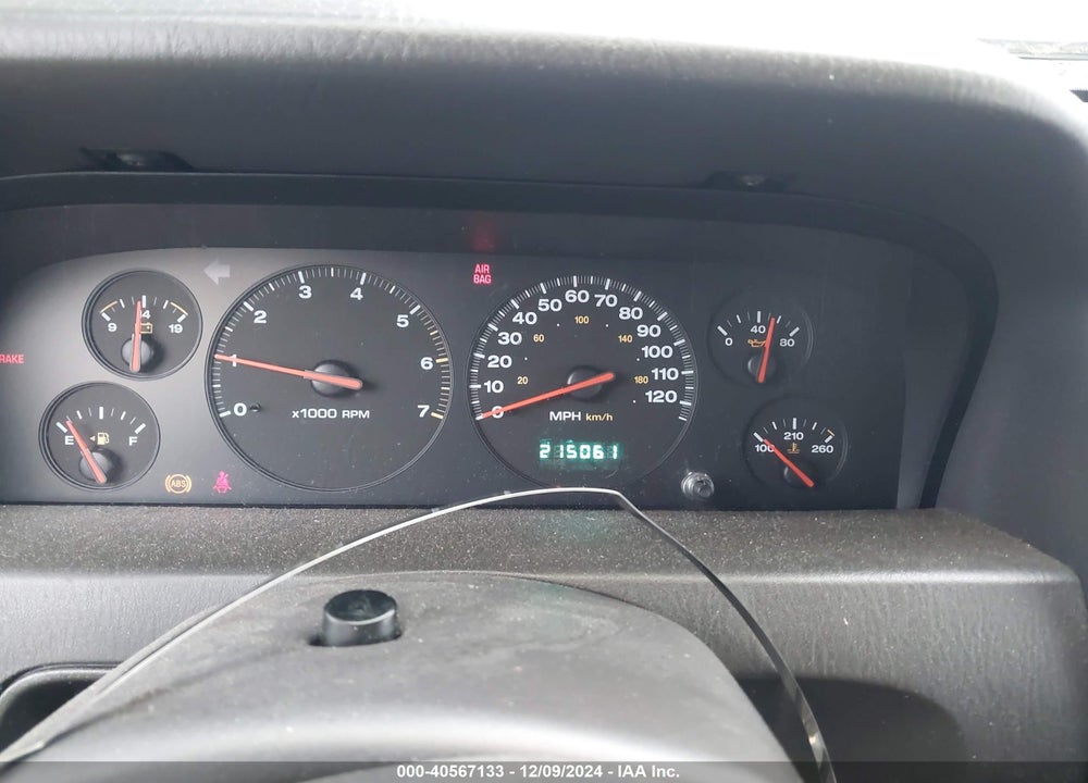 2000 JEEP GRAND CHEROKEE LAREDO VIN: 1J4GW48N8YC163830
