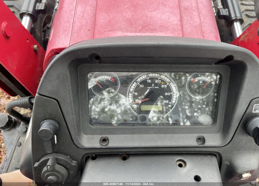 2019 MAHINDRA 3540 & LOADER VIN: CF0P2170