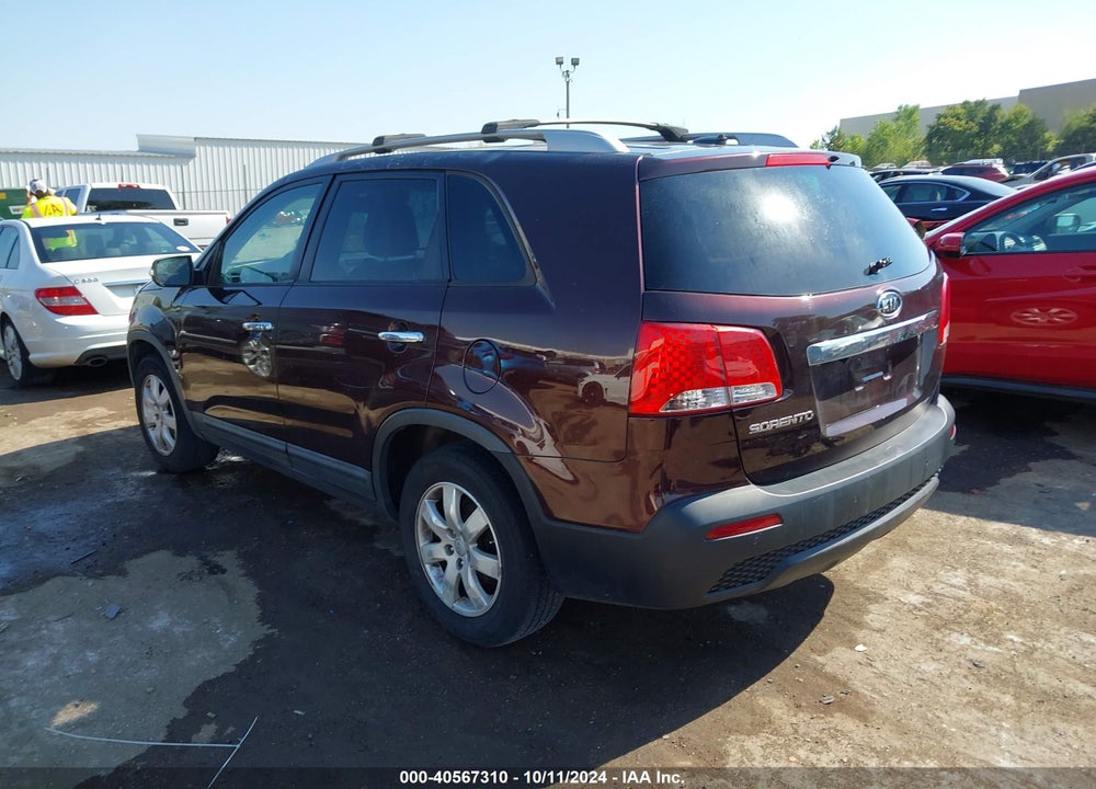 2012 KIA SORENTO LX VIN: 5XYKT4A64CG254318