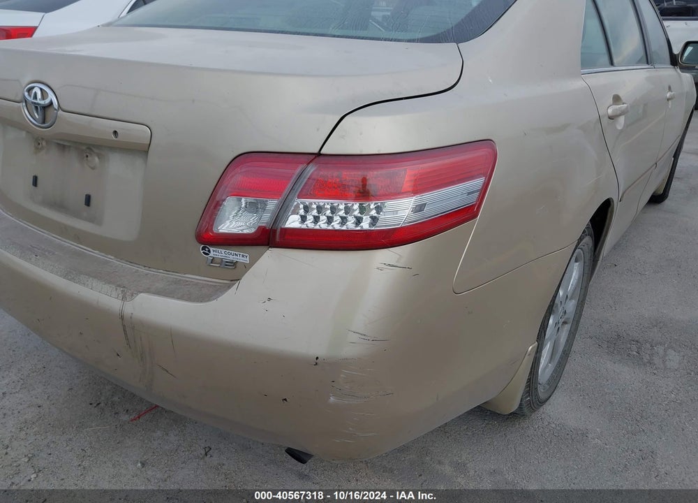 2011 TOYOTA CAMRY LE VIN: 4T1BF3EK5BU143245
