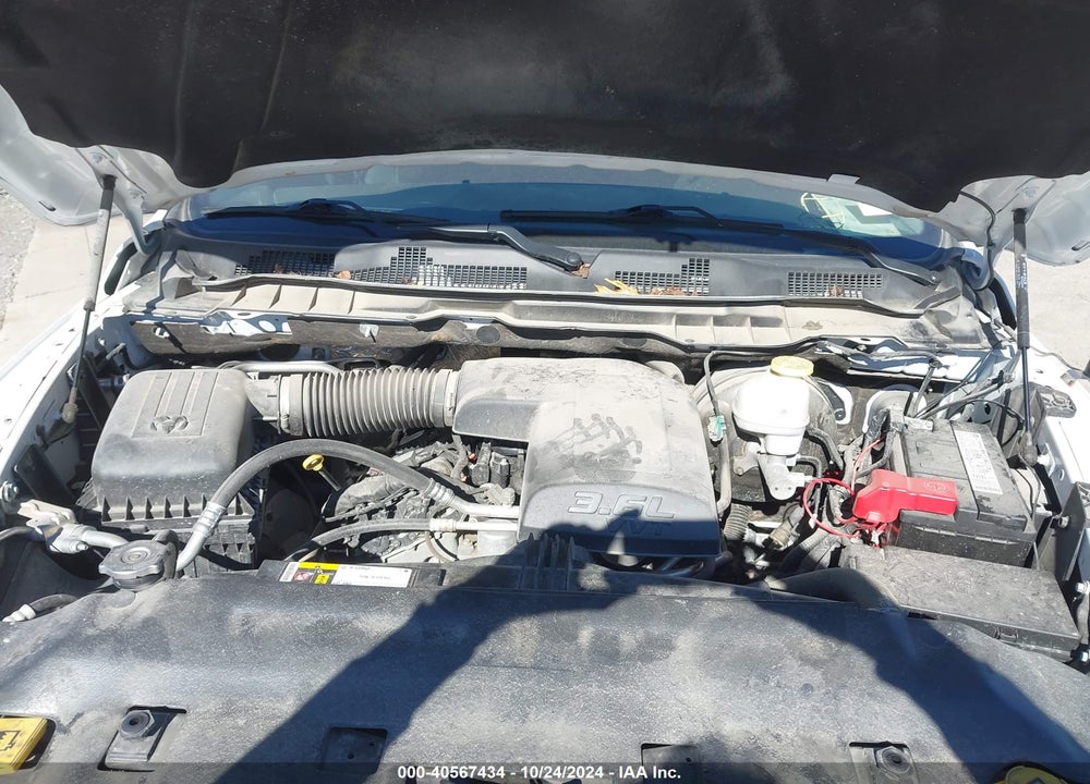 2022 RAM 1500 CLASSIC TRADESMAN 4X4 6'4 BOX VIN: 1C6RR7FG6NS226590