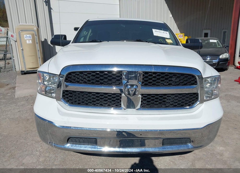 2022 RAM 1500 CLASSIC TRADESMAN 4X4 6'4 BOX VIN: 1C6RR7FG6NS226590