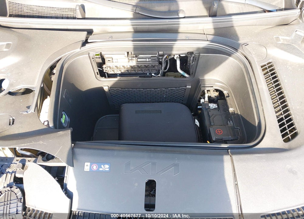 2024 KIA EV9 LIGHT LONG RANGE VIN: KNDAB5S13R6028306