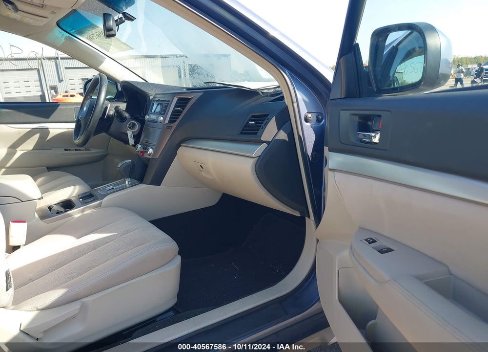 2013 SUBARU OUTBACK 2.5I PREMIUM VIN: 4S4BRBCC9D3233407