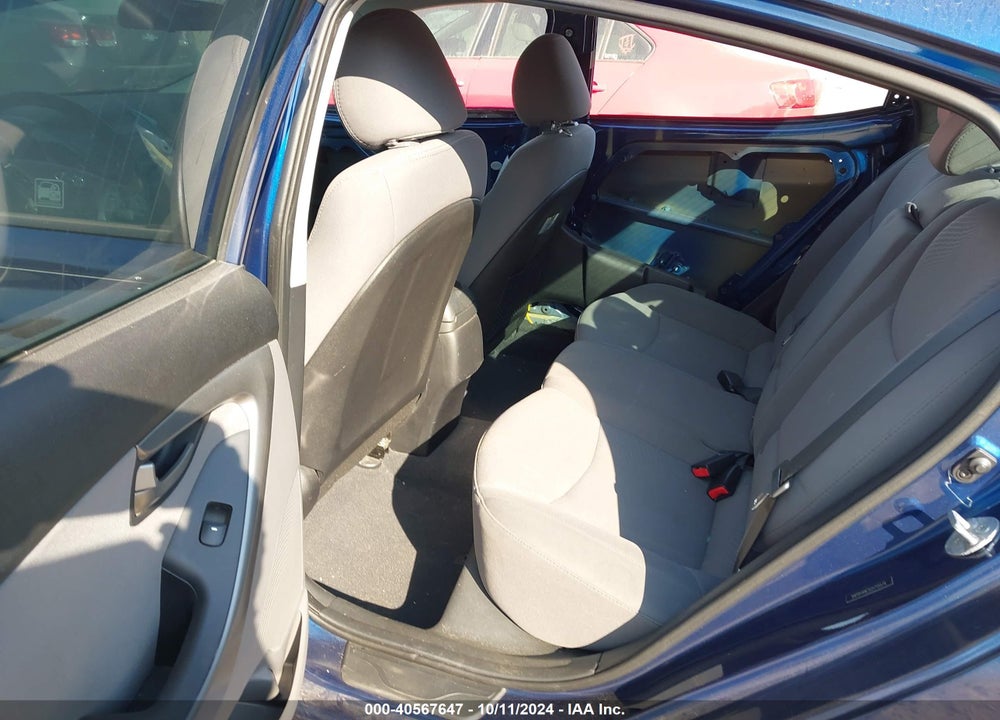 2016 HYUNDAI ELANTRA SE VIN: 5NPDH4AE5GH715574