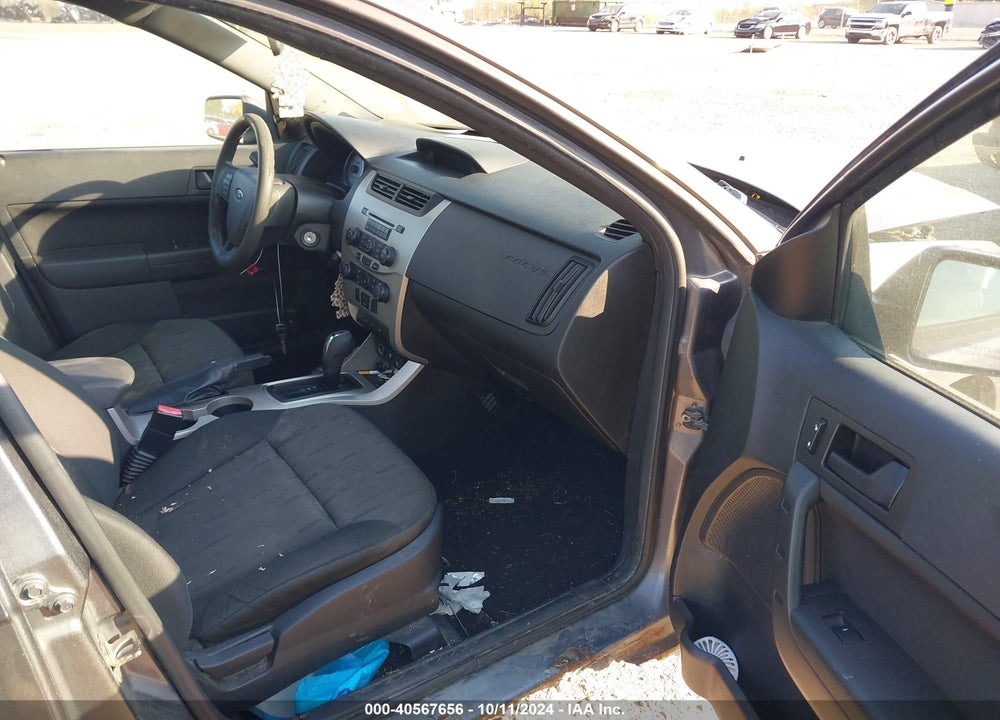 2010 FORD FOCUS SE VIN: 1FAHP3FN6AW184335
