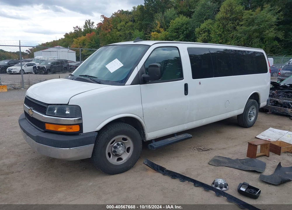 2017 CHEVROLET EXPRESS 3500 LT VIN: 1GAZGPFG6H1197058