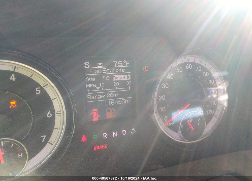 2019 RAM 1500 CLASSIC VIN: 1C6RR6TT7KS572123