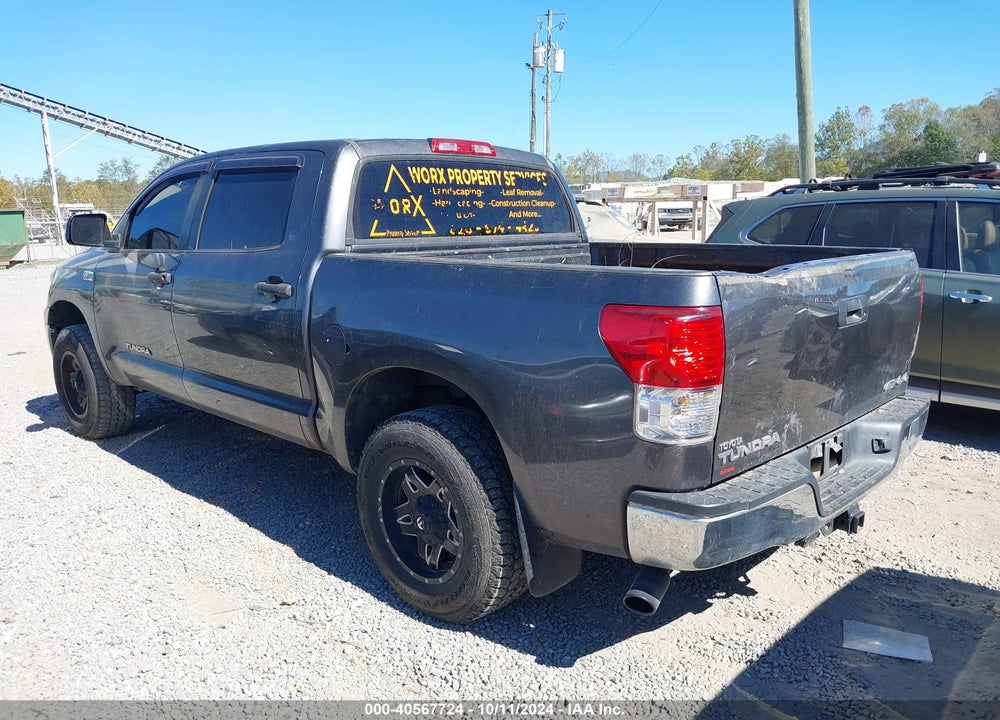 2011 TOYOTA TUNDRA GRADE 5.7L V8 VIN: 5TFDW5F14BX207241