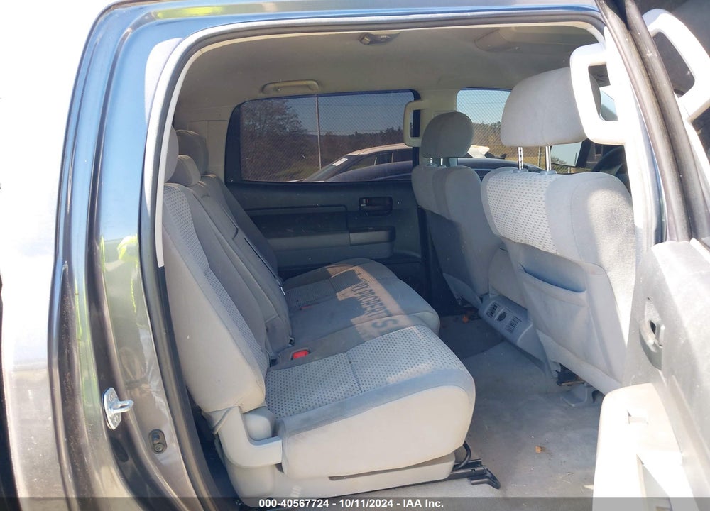 2011 TOYOTA TUNDRA GRADE 5.7L V8 VIN: 5TFDW5F14BX207241