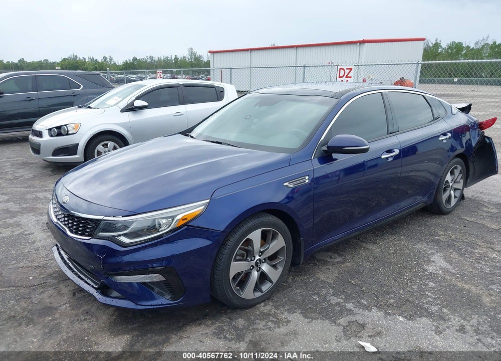 2020 KIA OPTIMA S VIN: 5XXGT4L35LG395928