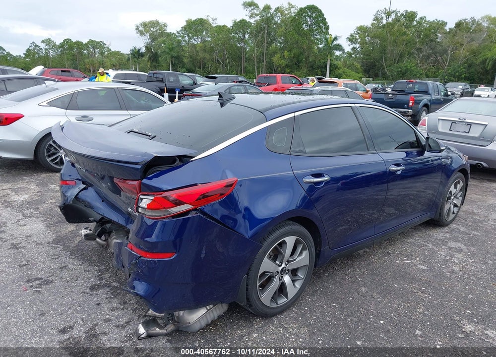 2020 KIA OPTIMA S VIN: 5XXGT4L35LG395928