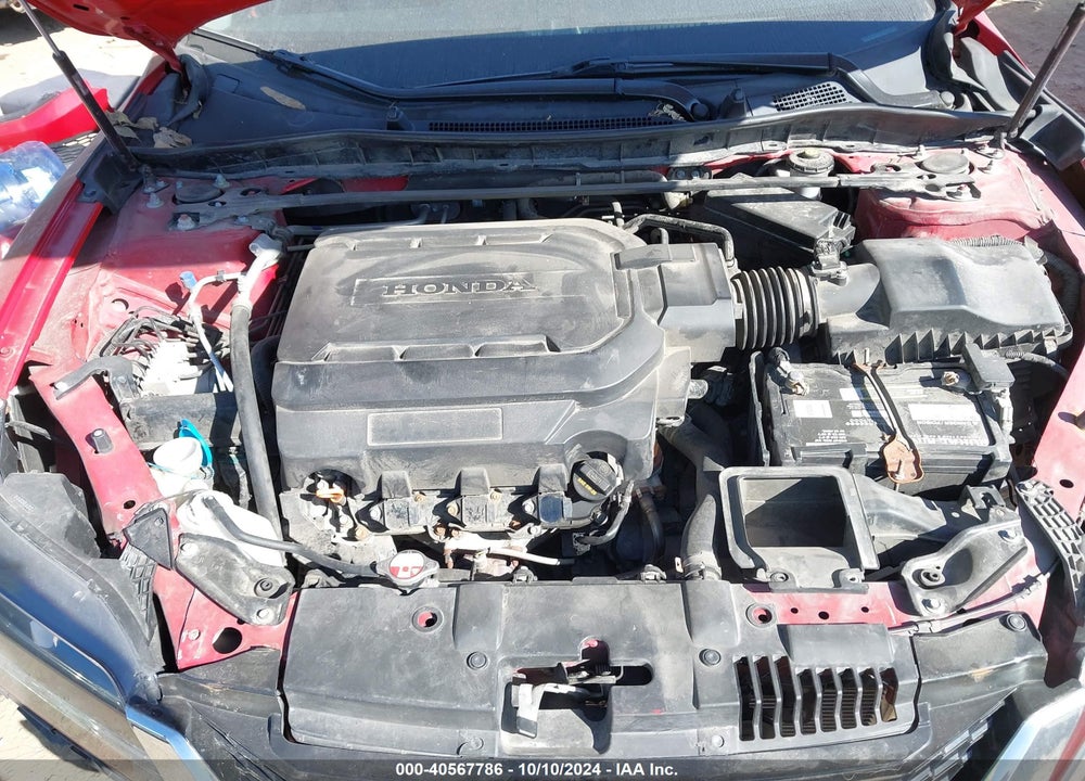 2015 HONDA ACCORD EX-L V-6 VIN: 1HGCT2B88FA006314
