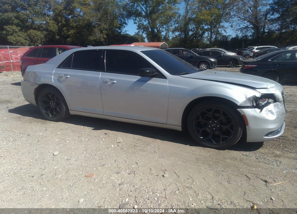 2019 CHRYSLER 300 TOURING VIN: 2C3CCAAG6KH589984