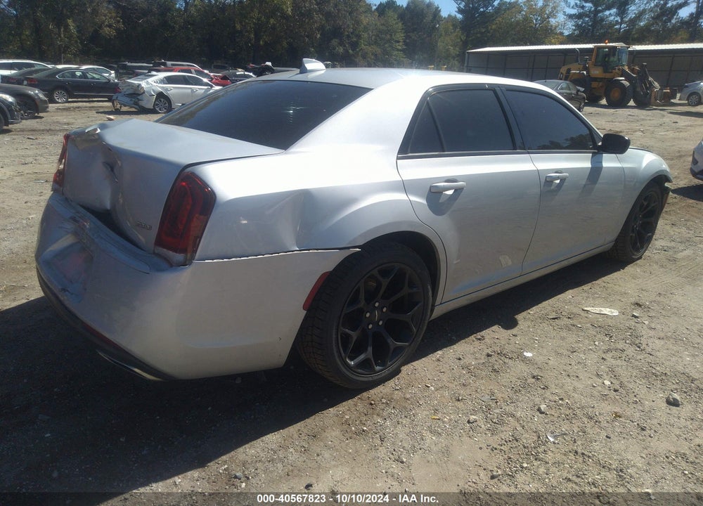 2019 CHRYSLER 300 TOURING VIN: 2C3CCAAG6KH589984