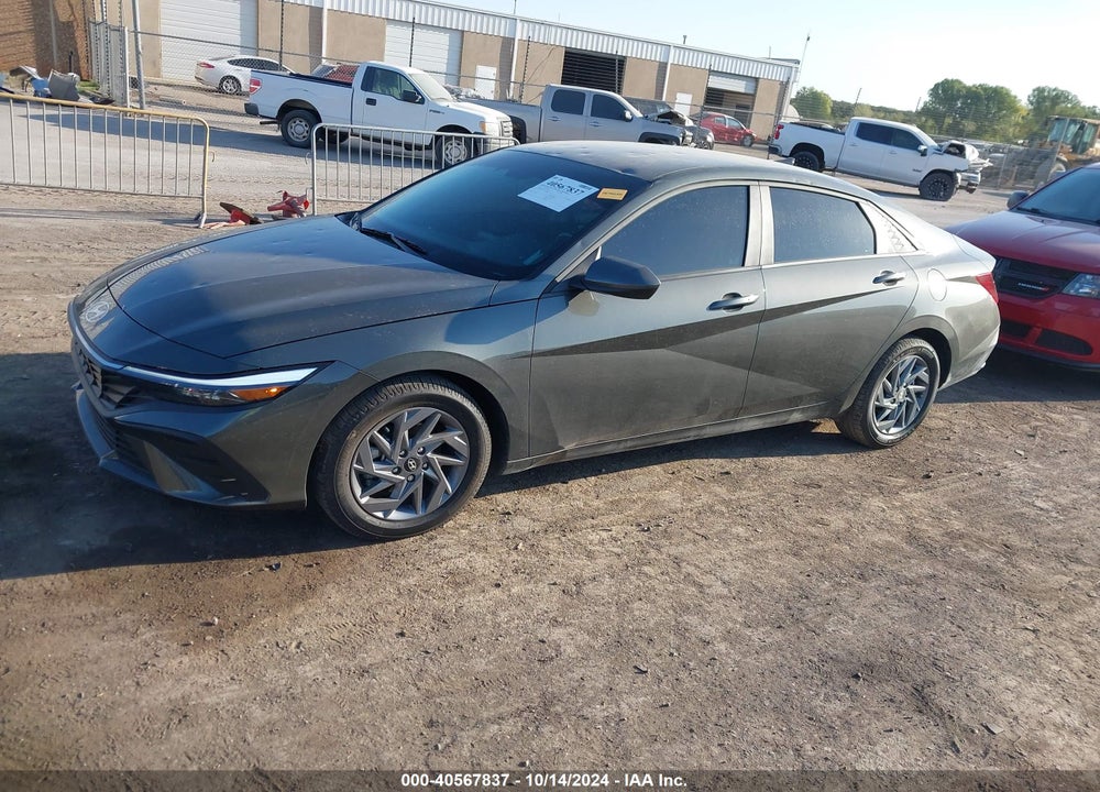 2024 HYUNDAI ELANTRA SEL VIN: KMHLM4DG1RU724748