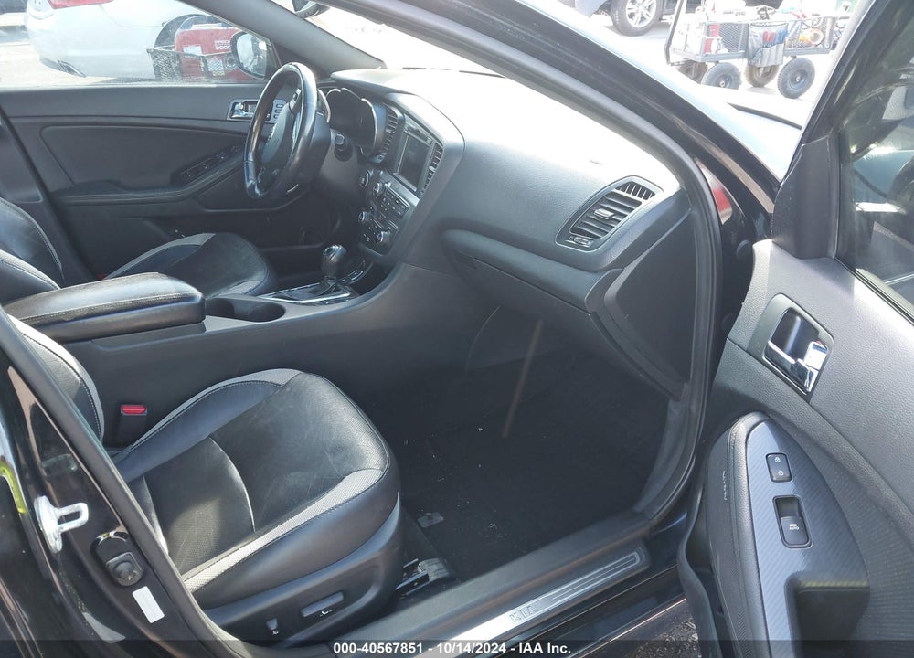 2013 KIA OPTIMA SX VIN: 5XXGR4A68DG093398