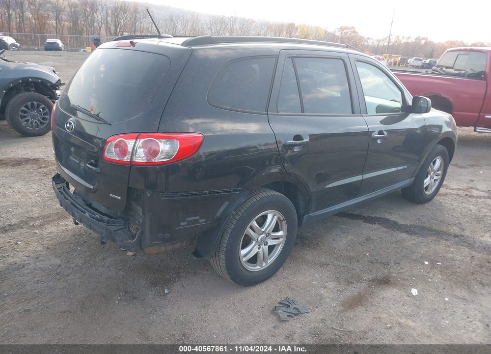 2012 HYUNDAI SANTA FE GLS VIN: 5XYZGDAB4CG144210