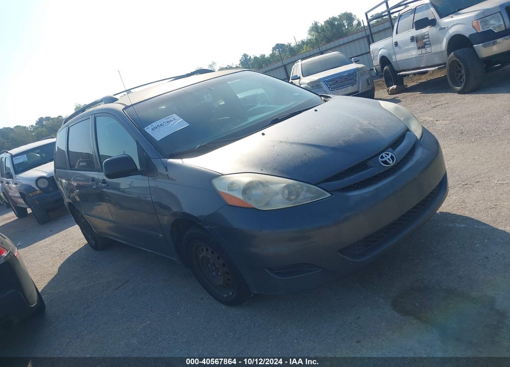 2008 TOYOTA SIENNA LE VIN: 5TDZK23C88S137179