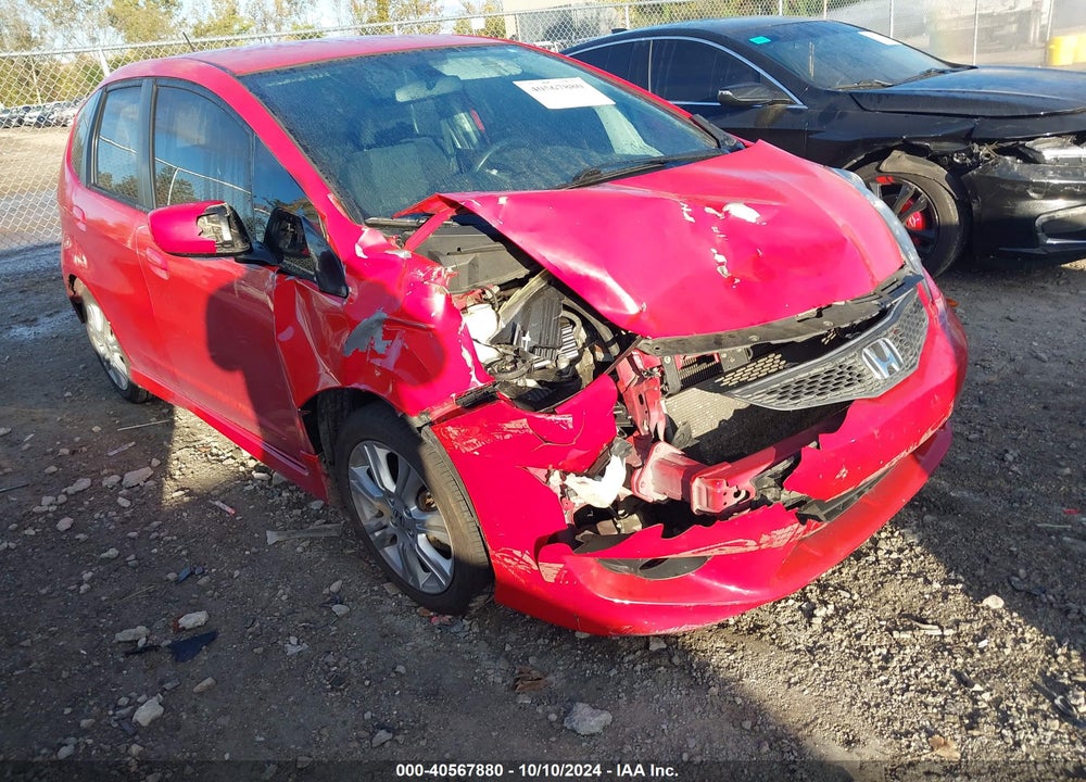 2011 HONDA FIT SPORT VIN: JHMGE8H58BC004604
