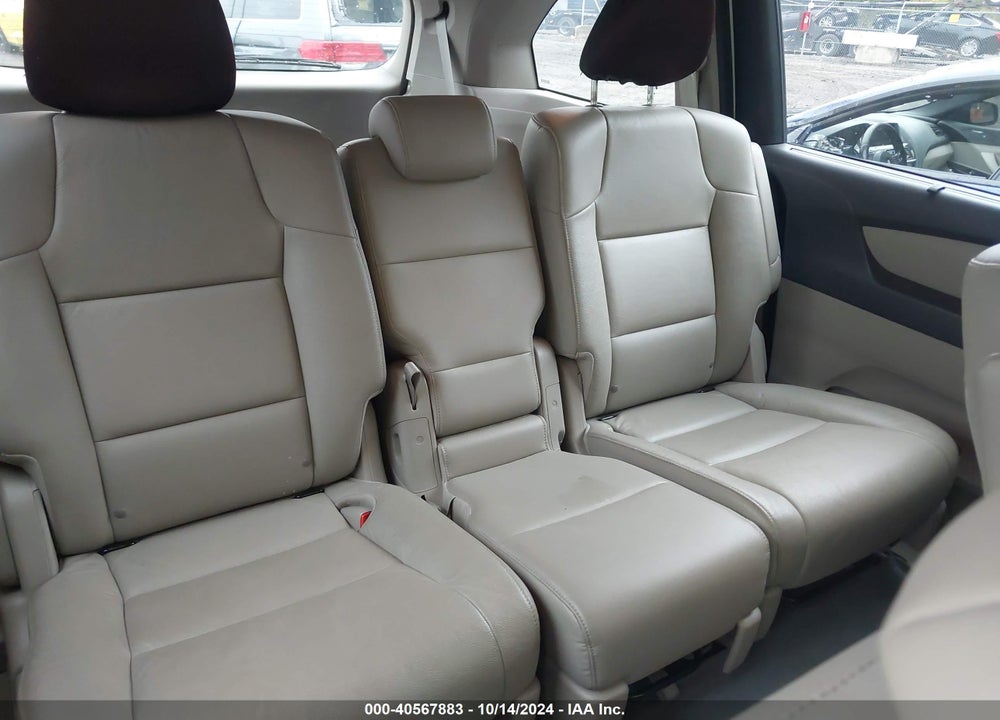 2016 HONDA ODYSSEY EX-L VIN: 5FNRL5H61GB119952