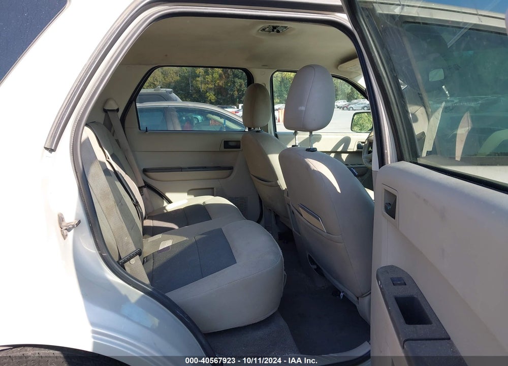 2008 FORD ESCAPE XLT VIN: 1FMCU93148KA95118