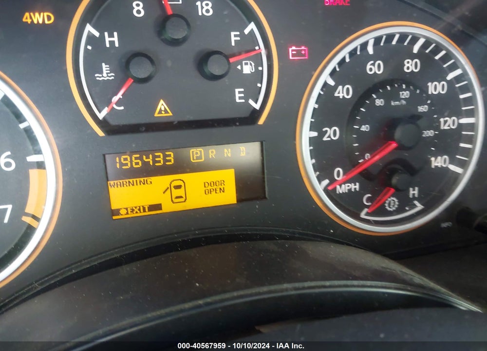 2010 NISSAN TITAN SE VIN: 1N6AA0EJ2AN325253