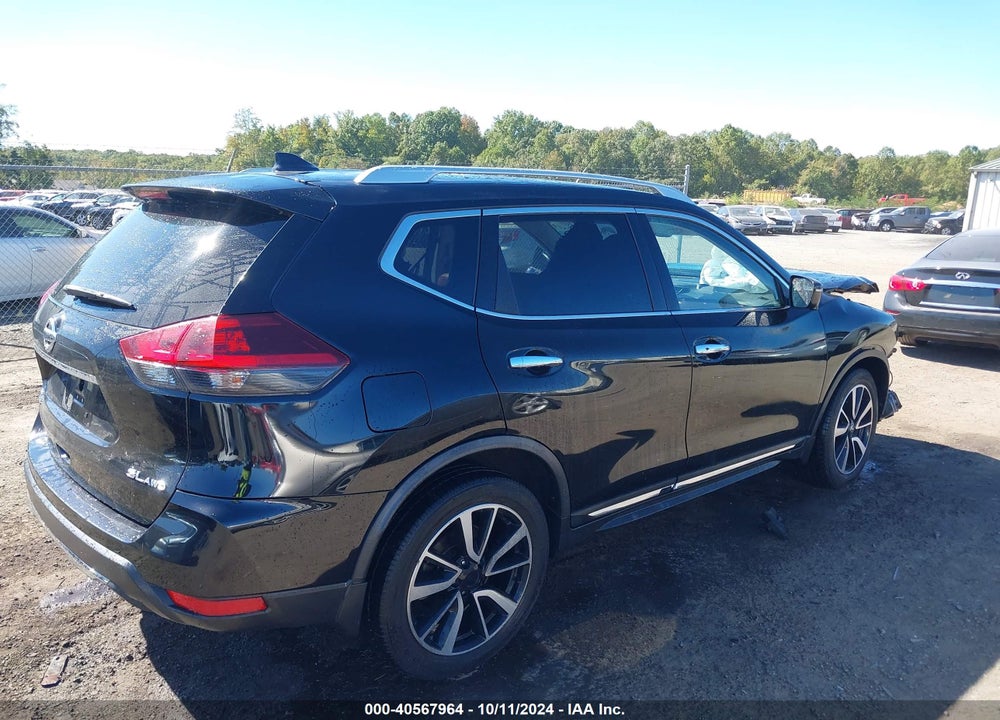 2018 NISSAN ROGUE SL VIN: JN8AT2MV3JW341411