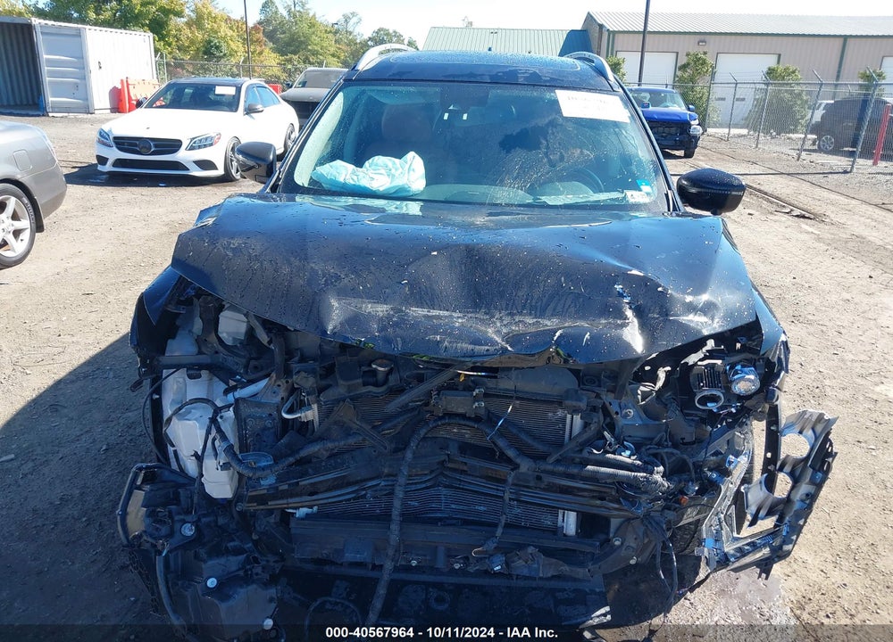 2018 NISSAN ROGUE SL VIN: JN8AT2MV3JW341411